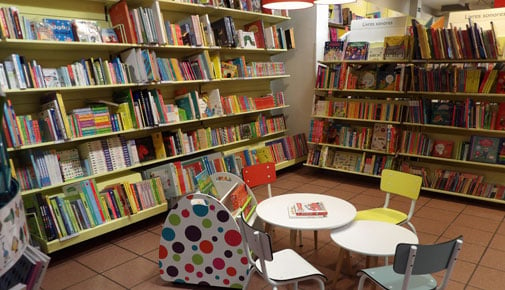 Rayon Jeunesse Librairie Decitre Annecy